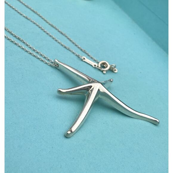 Tiffany & Co. Elsa Peretti Sterling Silver Starfish Pendant Necklace 17” - LARGE - Picture 4 of 16